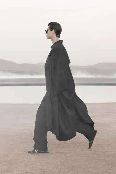 Look 22